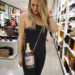 Meet your Posher, Cheryl